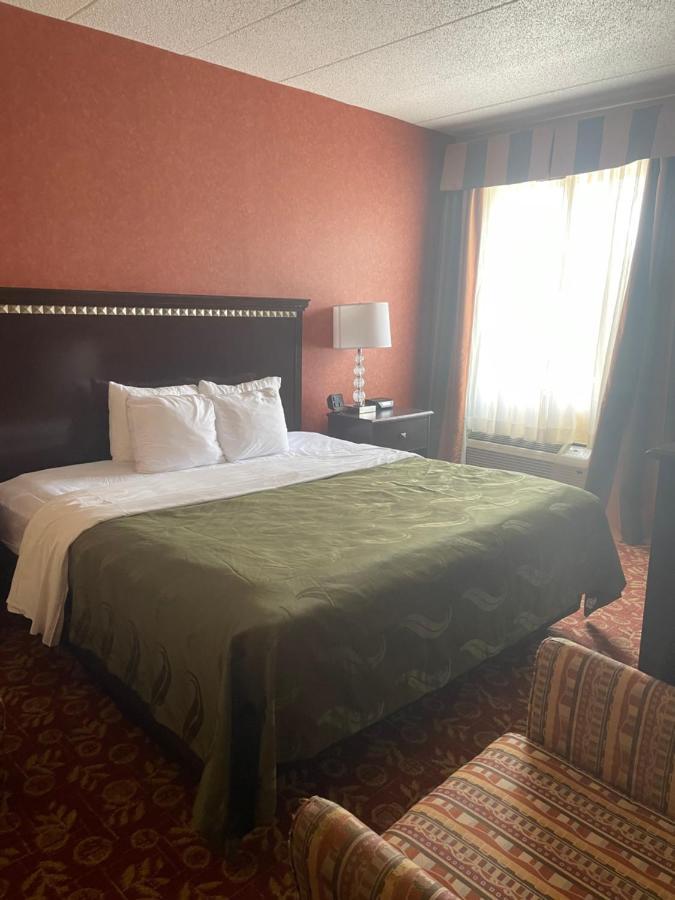 Quality Inn Вайнленд Екстериор снимка