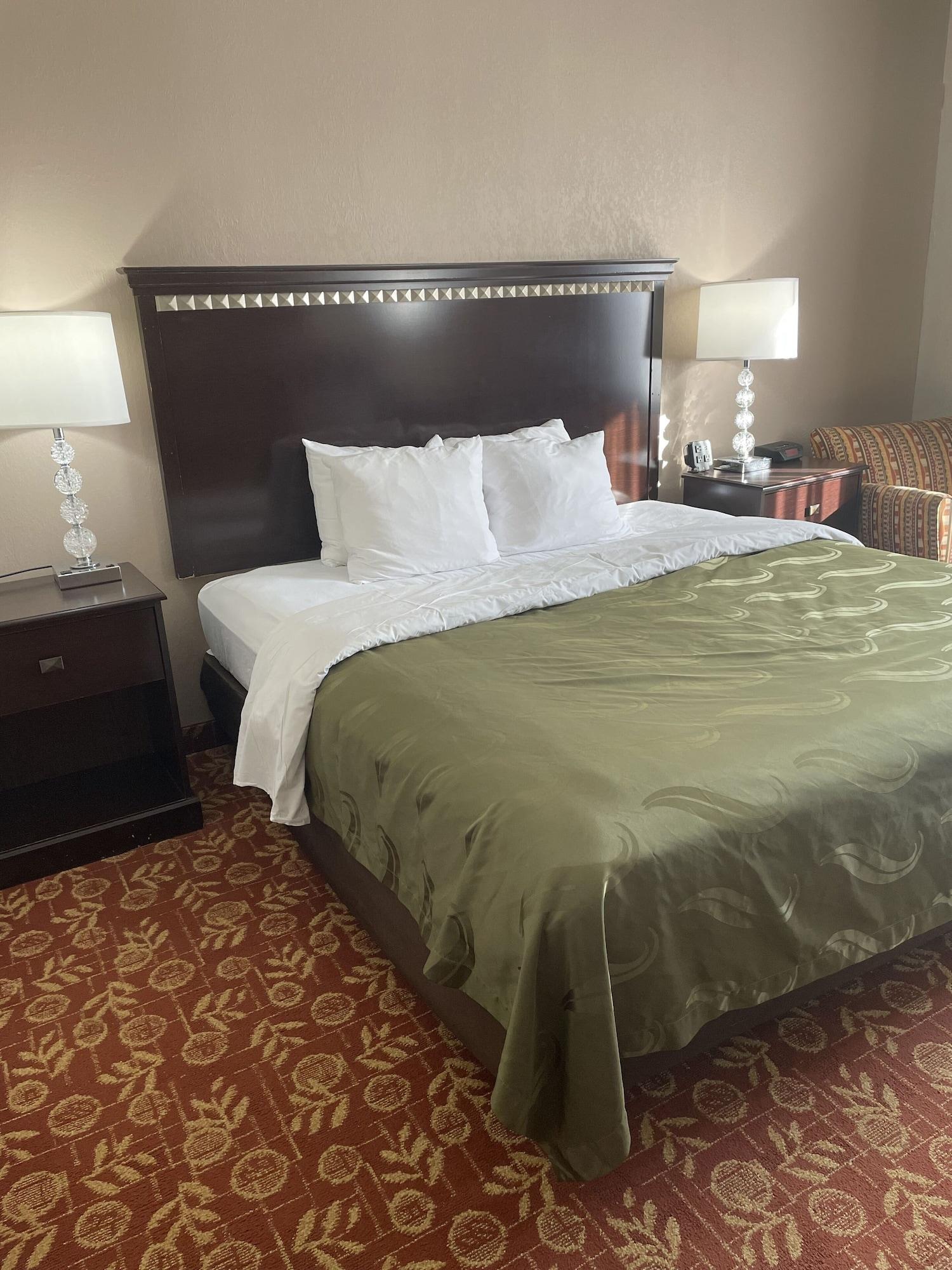 Quality Inn Вайнленд Екстериор снимка