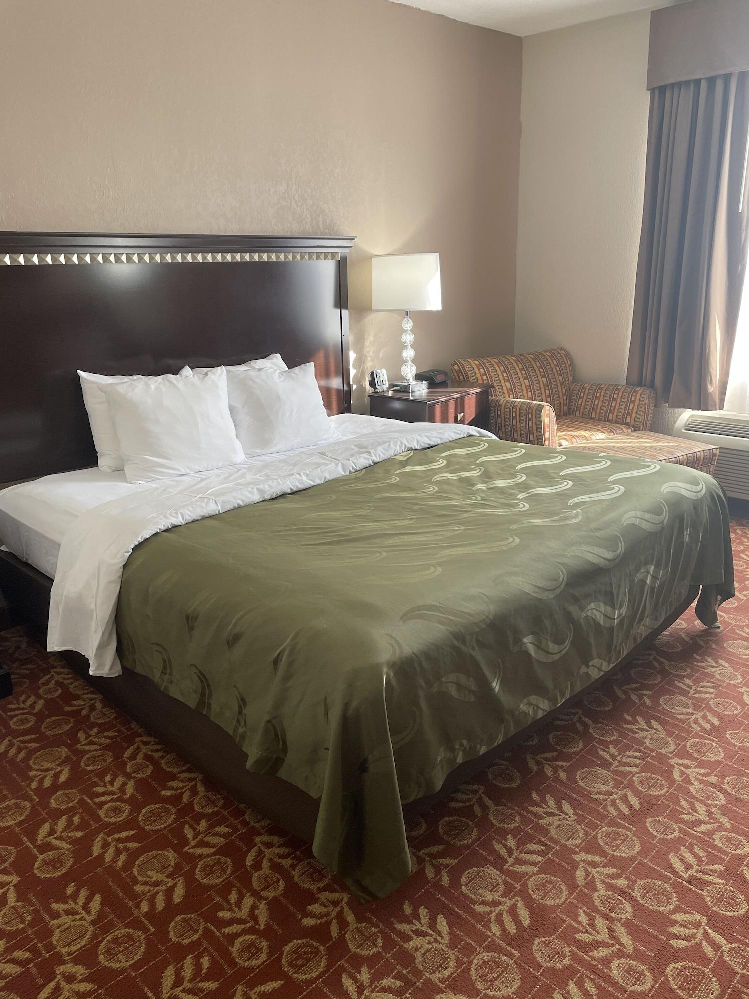 Quality Inn Вайнленд Екстериор снимка