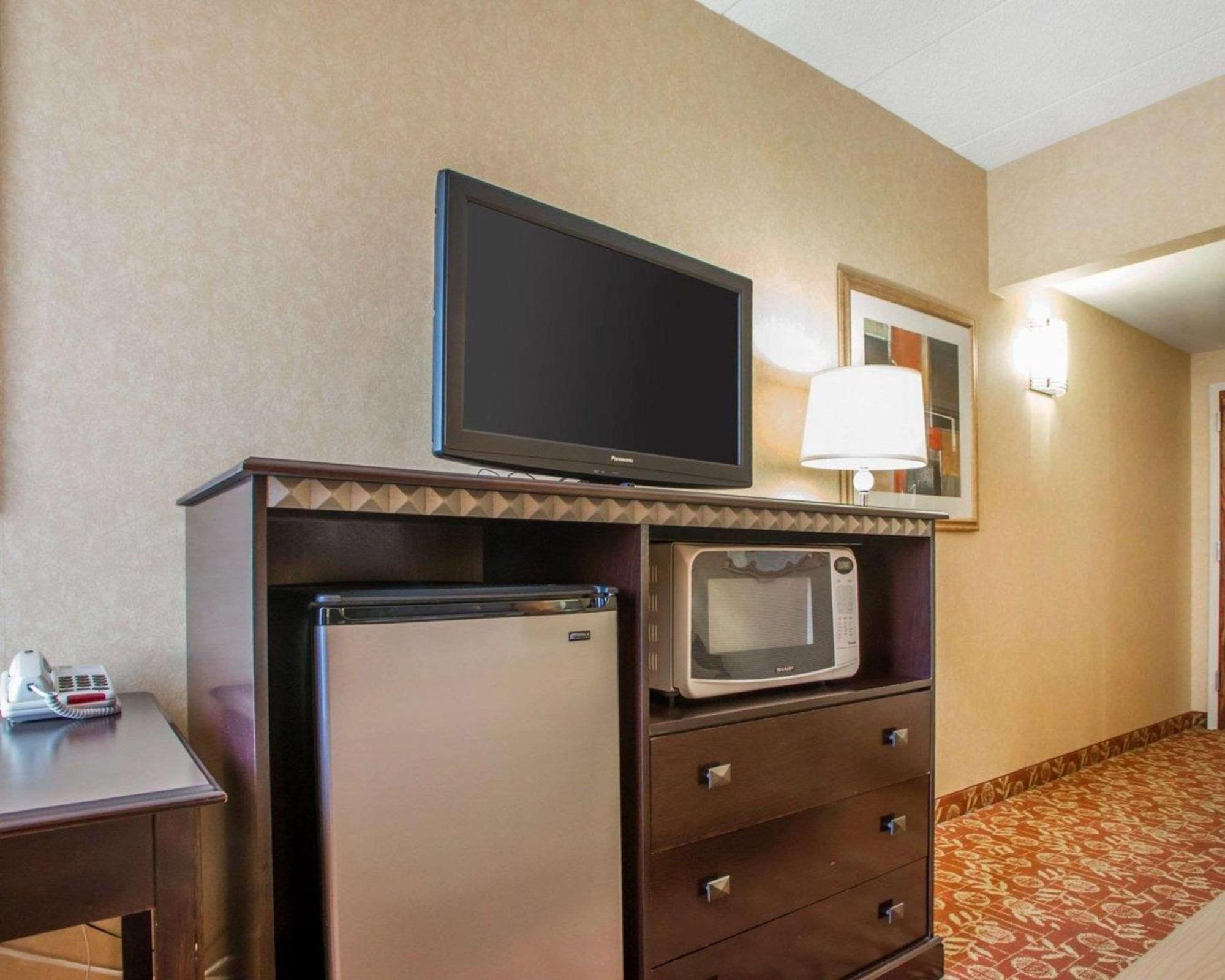 Quality Inn Вайнленд Екстериор снимка