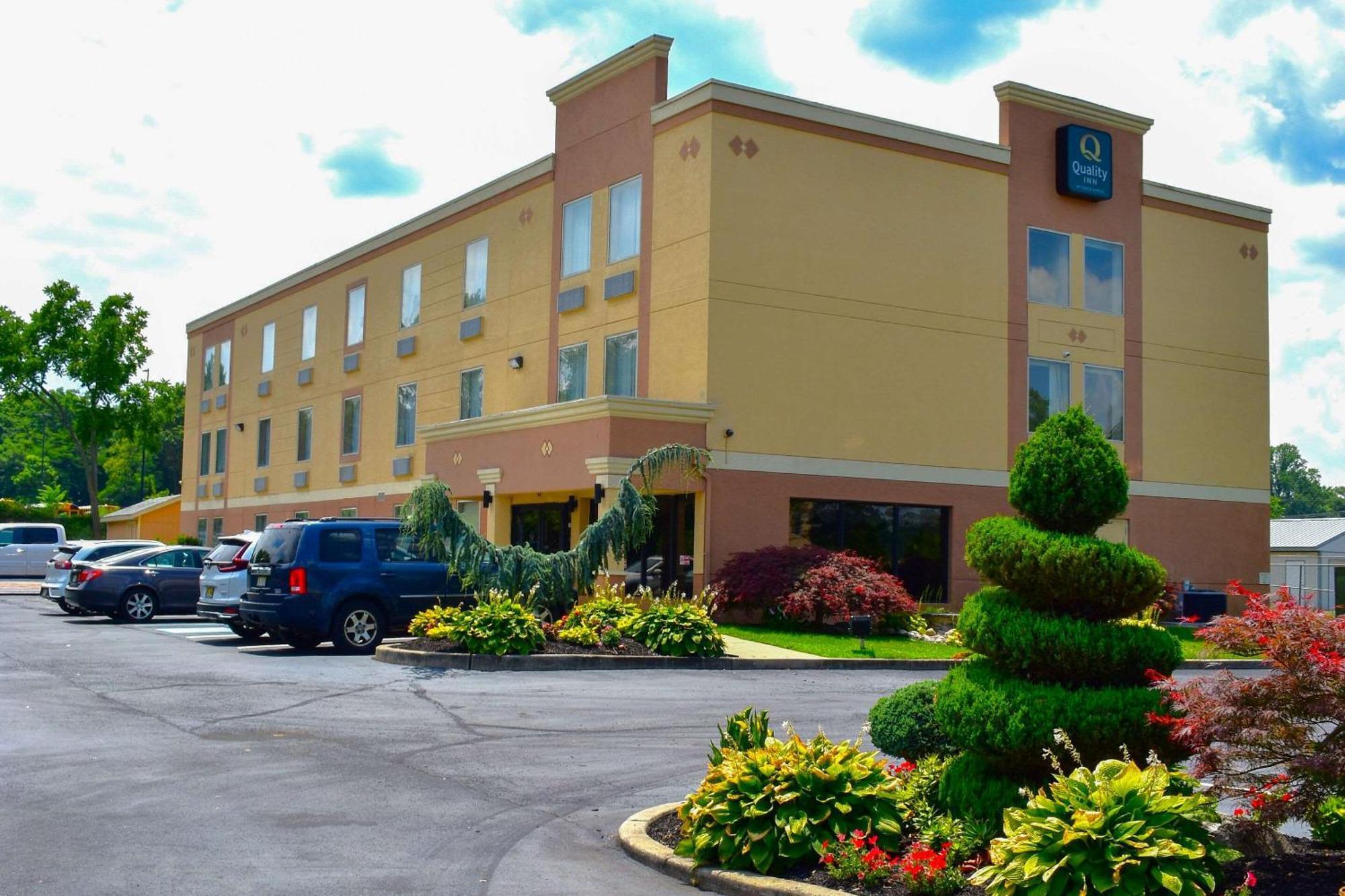 Quality Inn Вайнленд Екстериор снимка